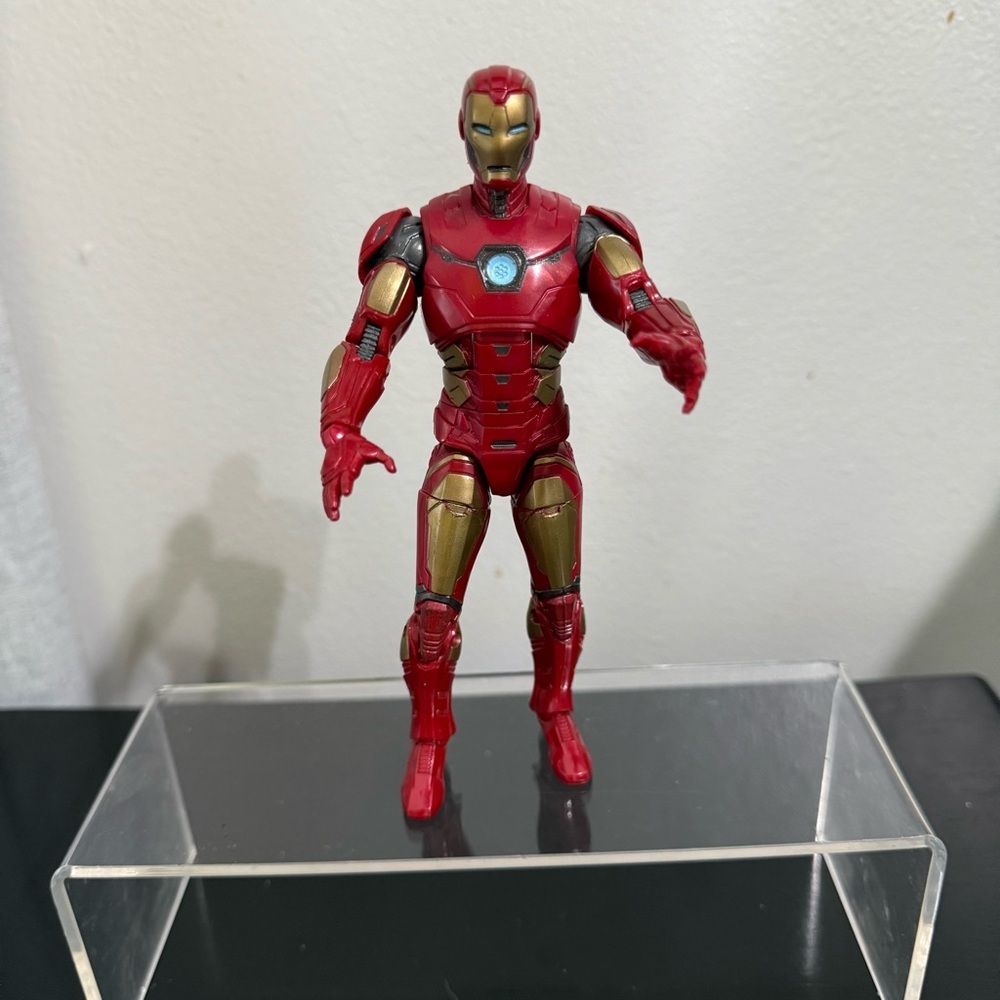Marvel Legends Iron Man action figure 2020 Hasbro Abomination BAF GamerVerse